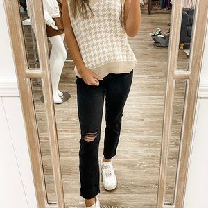 Black Mid-Rise Destroyed Slim Fit